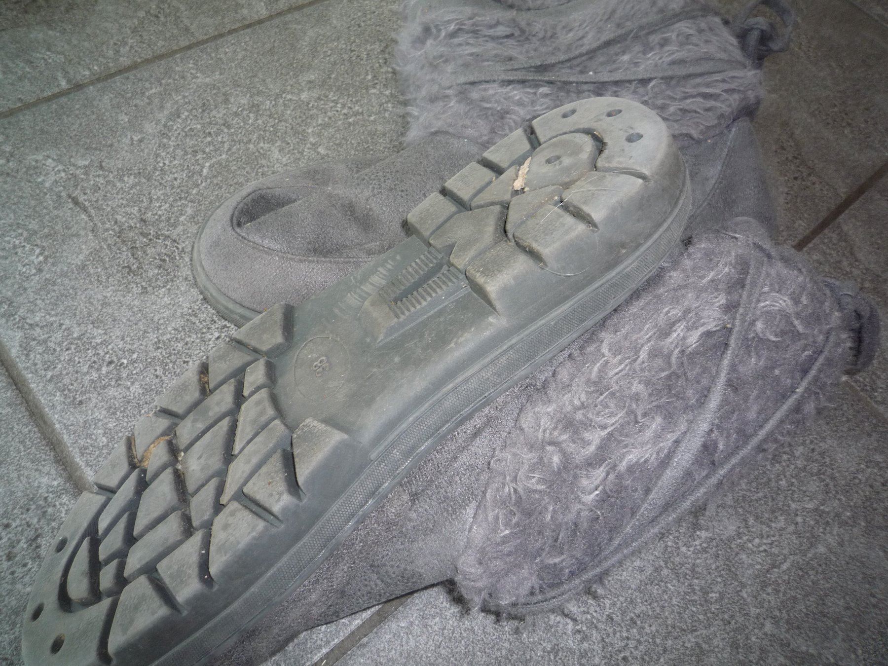 Scarpe da donna: STIEFEL GR.38 – Usato da Andwil SG venduto da schmei 1