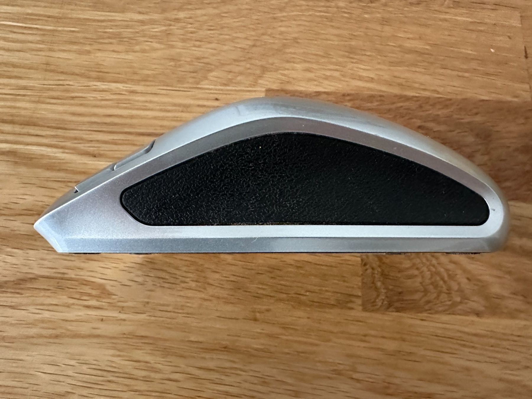 Hewlett Packard Mouse: Ab1CHF - HP KT400AA Mechanical Wheel Mouse – Usato da Lausanne venduto da brixton 3