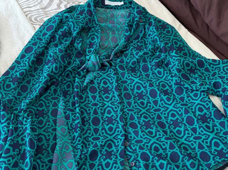 Sommerliche Seidenbluse von Anne Fontaine, Grösse 42