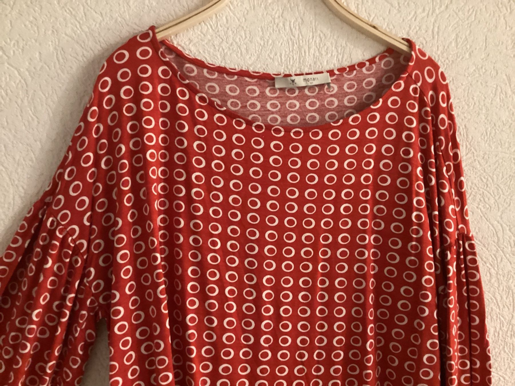 Monari Camicette: Monari Shirt Rote mit Muster, Gr. 44 94% Viscose 6% Elastane – Usato da Homberg b. Thun venduto da Homata 1