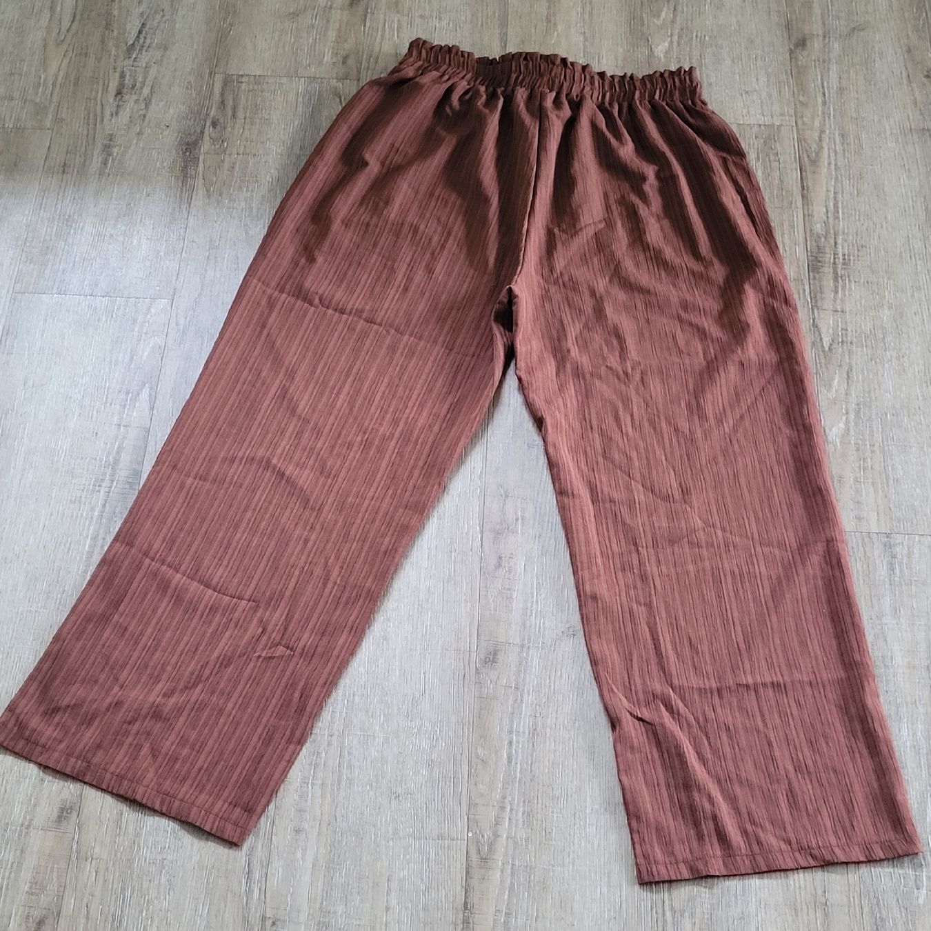 Pantaloni: braune luftige Sommerhose Damen XL – Usato da Niederbuchsiten venduto da klengyel 3