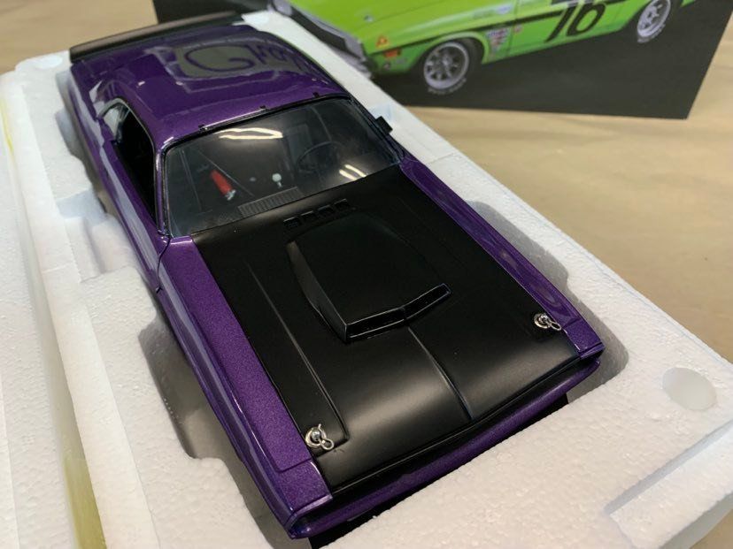 Dodge Modellini d'auto: 1970 Dodge Challenger ACME 1:18 – Nuovo e nell'imballaggio originale da Epautheyres venduto da LordSkull 9