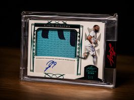 Karim Benzema Leaf Auto + matchworn patch 5/6 Real Madrid
