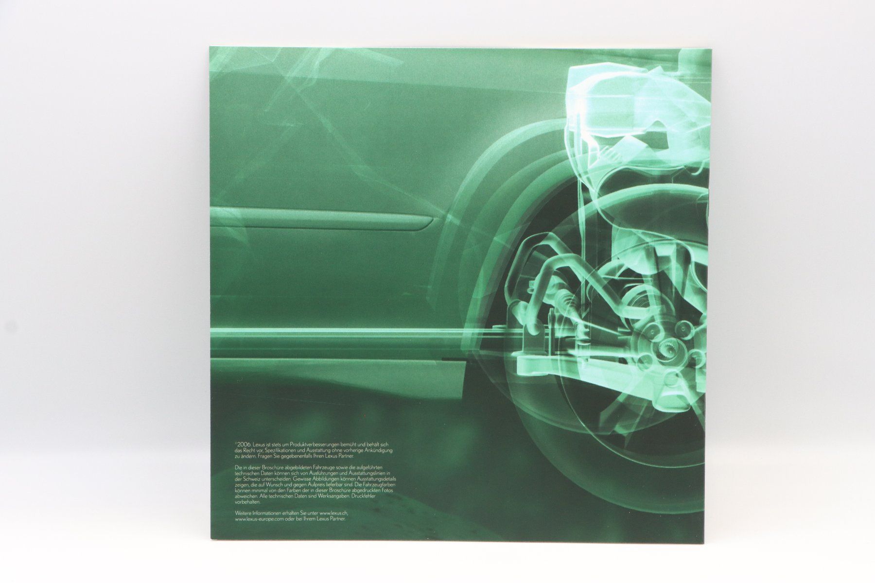Lexus Documenti: Lexus Hybrid Motion 2006 Prospekt – Usato da Bühl b.Aarberg venduto da Collectorpassions 1