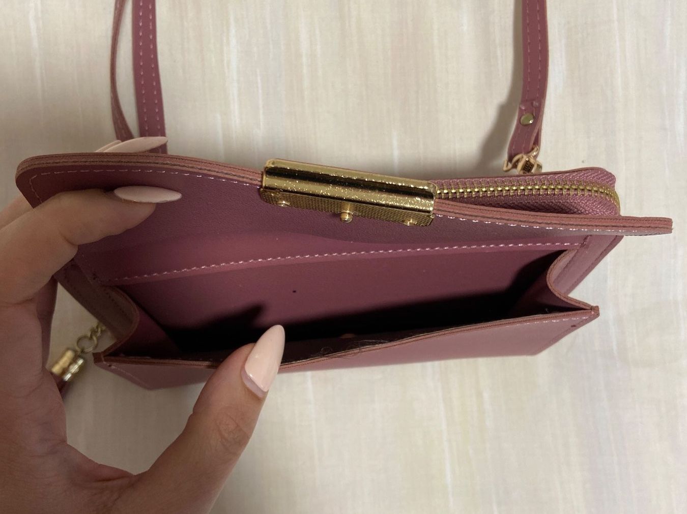 Taschen für Damen: Handtasche/Portemonnaie in Rosa – Neu (gemäss Beschreibung) aus Zürich von dedasiba 3
