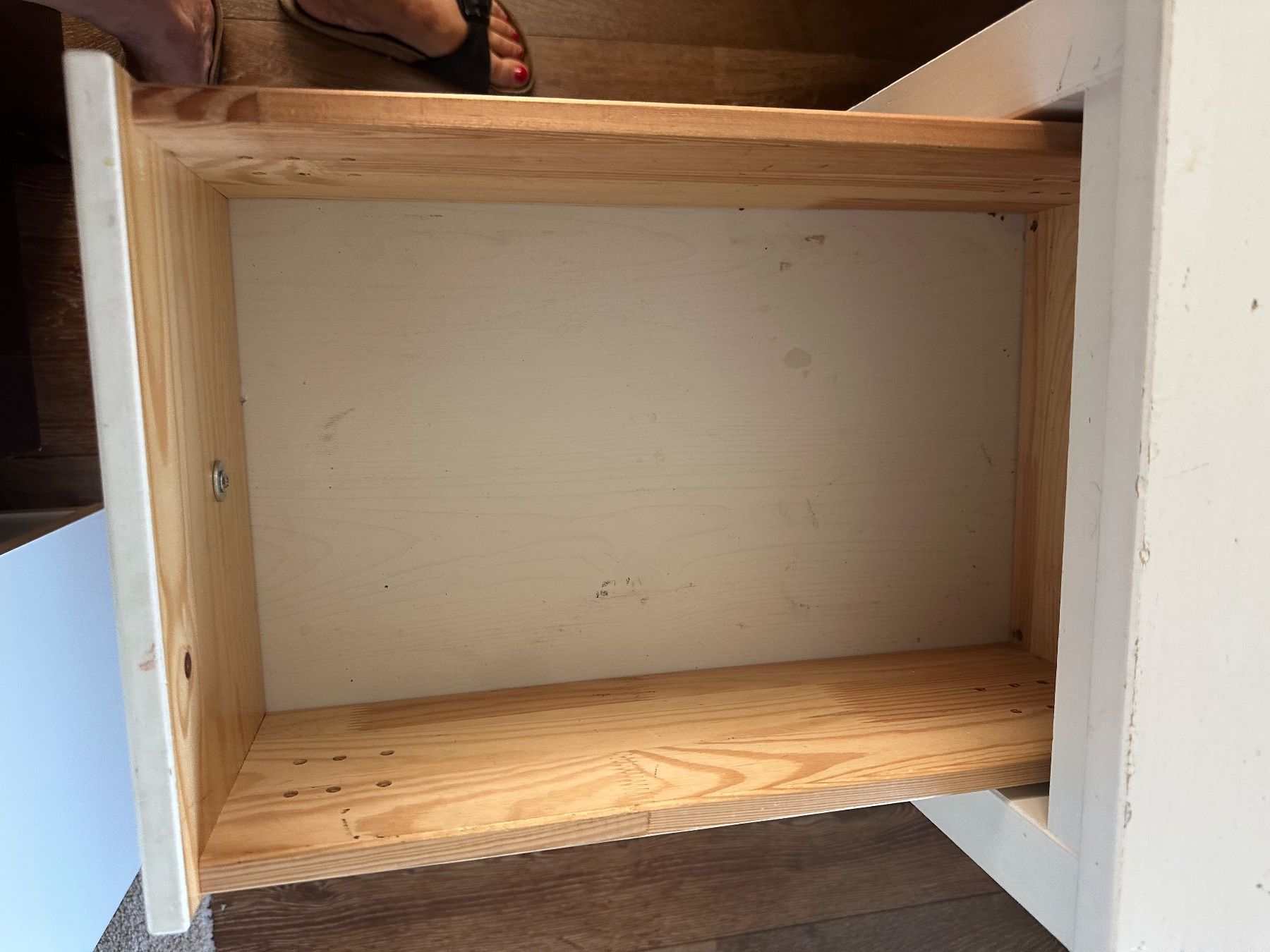 Ikea Scrivanie: Schreibtisch Ikea abgenutzt – Usato da Horw venduto da irs_vy65 8