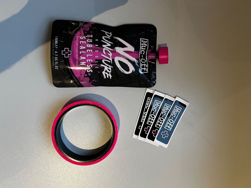 Muc off rim tape + tubeless sealant Kaufen auf Ricardo
