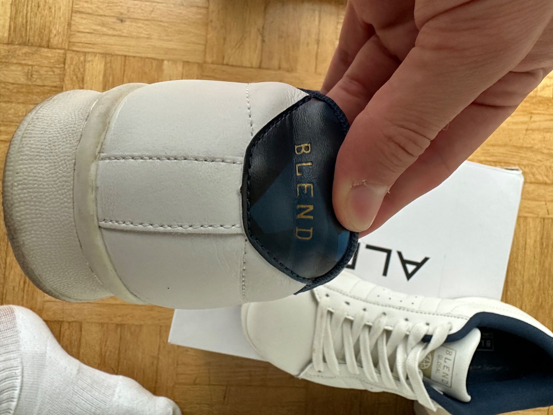 Scarpe da uomo: Weisse Sneaker – Usato da Basel venduto da ari_qn6c 5