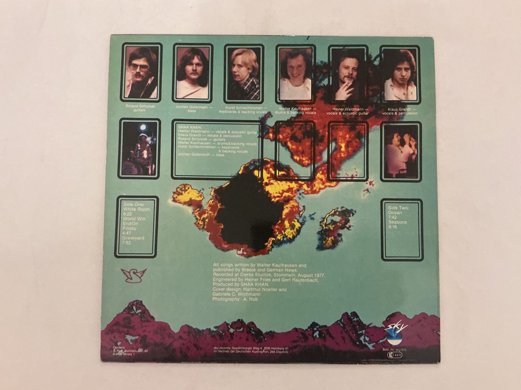 Dischi in vinile: Shaa Khan LP - The World Will End On Friday – Usato da Winterthur venduto da Tumko-Vinyl 1