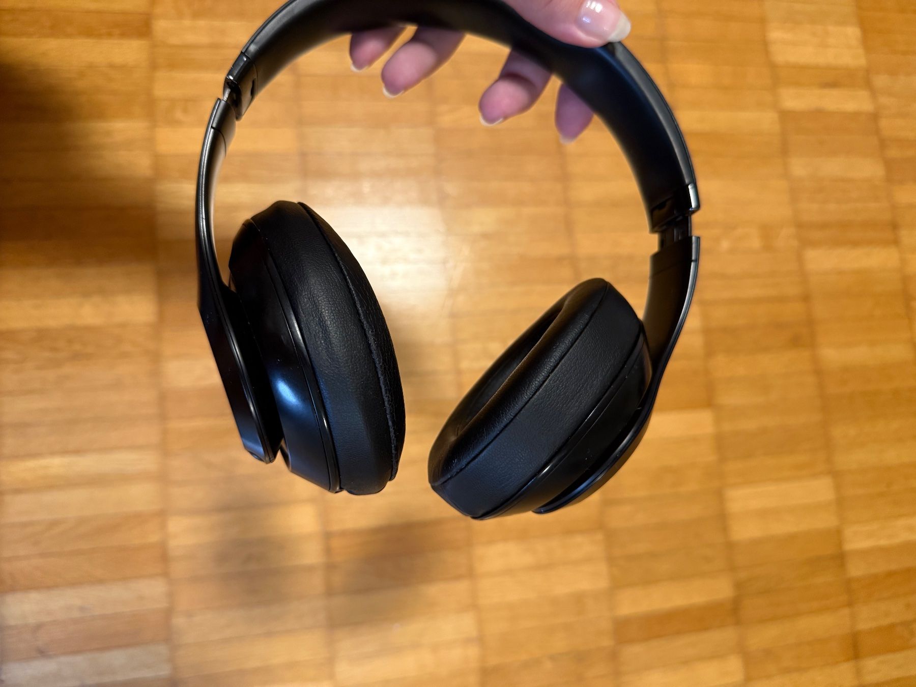 Beats Casques audio: BeatsStudio3 – D'occasion à Zürich par emm_cx9p 2