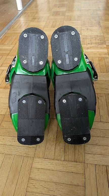 Schuhe für Jungen: Skischuhe f. Kinder, EU 34 bis 36 – Gebraucht aus Zollikofen von Serious 2
