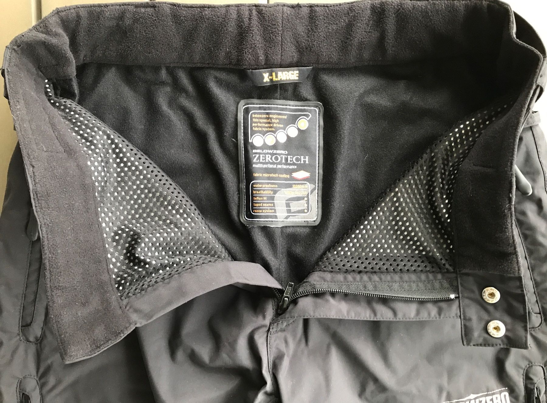Pantaloni: Belowzero Damen Snowboardhose, Gr. XL – Nuovo (secondo la descrizione) da Ebnat-Kappel venduto da Molton 3