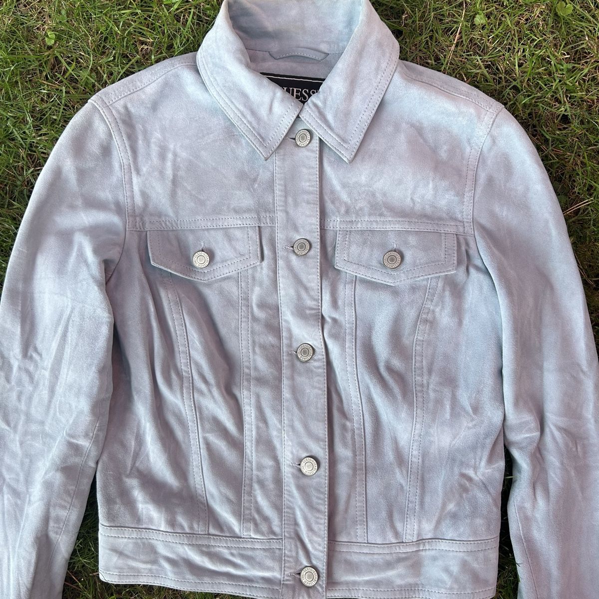 Guess Vestes: Guess Light Blue Suede Jacket Floral Lining – D'occasion à brent par fukusapes 1