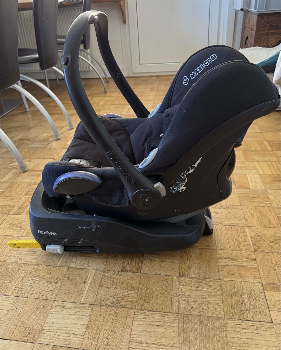 Maxi-Cosi Seggiolini per auto: MaxiCosi mit Isofix-Schale – Usato da Spiegel b. Bern venduto da dijaro 2