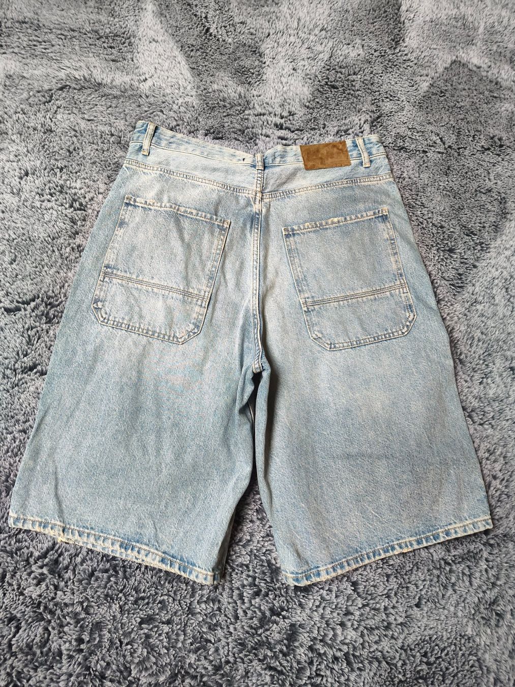 Pull&Bear Jeans: Herren Jeans kurze Hosen PULL&BEAR Gr.42 schwarz +hellblau – Nuovo (secondo la descrizione) da Uster venduto da zebralino 2