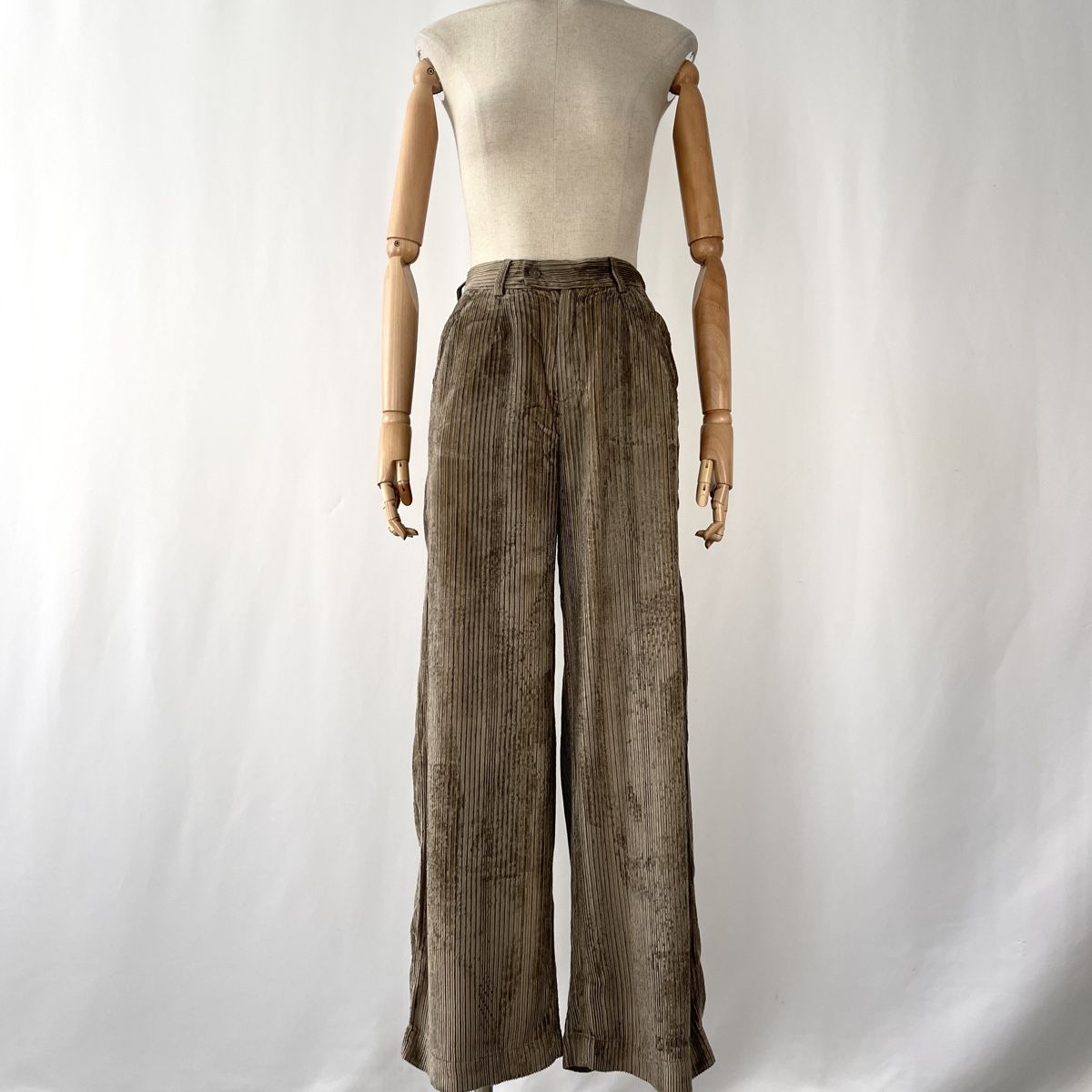 Pantaloni: TRANSIT PAR SUCH Velvet Pants – Nuovo (secondo la descrizione) da Freienbach venduto da Avviivva_Shop