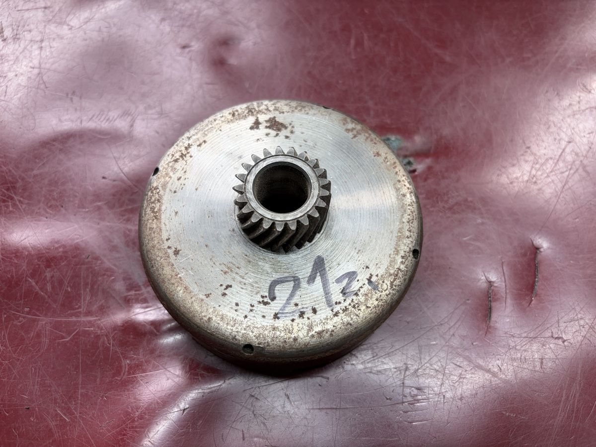 Puch Pièces pour mobylette: Mofa Puch E50 Kupplungskorb 21z – D'occasion à Latterbach par Bbutz98 1