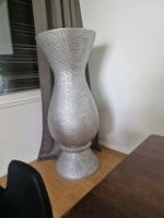 Silberfarbene Boden-Vase, Dekovase aus Metall, Top Zustand!