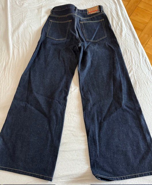 Diesel Jeans: DIESEL Jeans – Nuovo (secondo la descrizione) da Luzern venduto da 127064 3