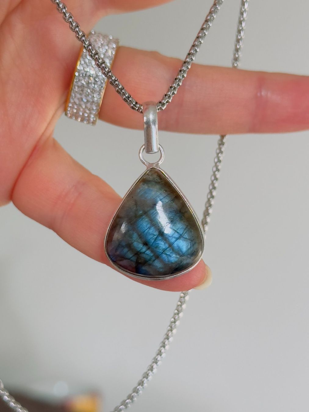 Catenine: Labradorite necklace – Nuovo e nell'imballaggio originale da Genève venduto da AGBERG 6
