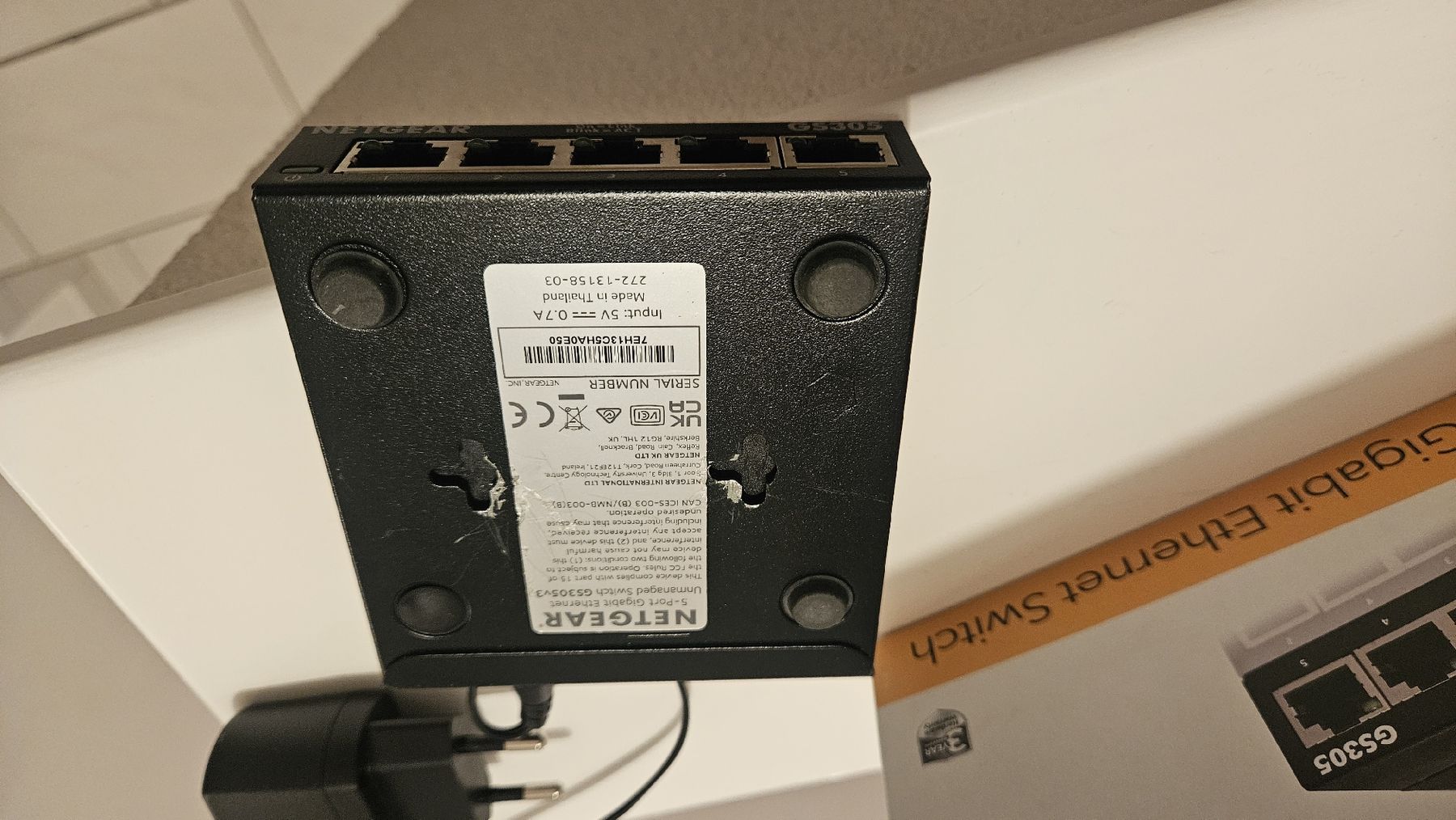 Netgear Hub & Switch: Netgear GS305 Gigabit Ethernet Switch – Usato da Tägerig venduto da lavazza71 1