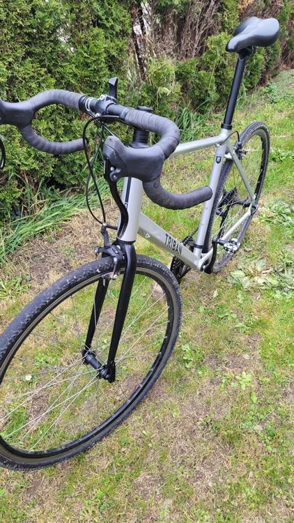 Bici da corsa gravel uomo Triban RC 100 grigia