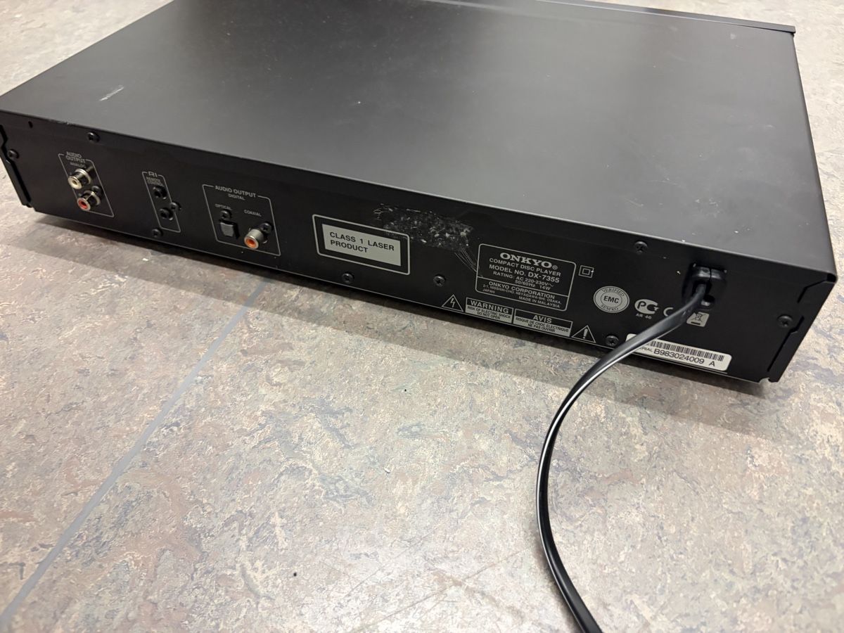 CD: Onkyo CD Player – Usato da Uznach venduto da pegasus101 3