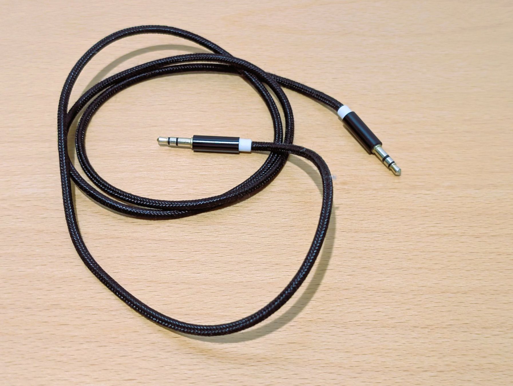 Cavi: Aux-Kabel - 90cm – Usato da Pfäffikon SZ venduto da RainerZuefall