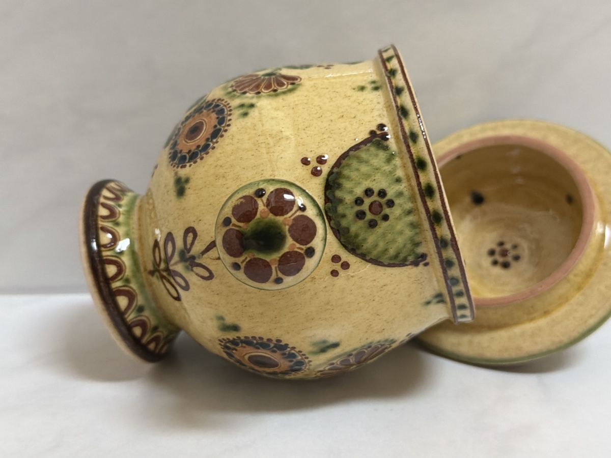 Coupes: AEBI Keramik, Topf mit Deckel. – D'occasion à Biberist par Momo33 4