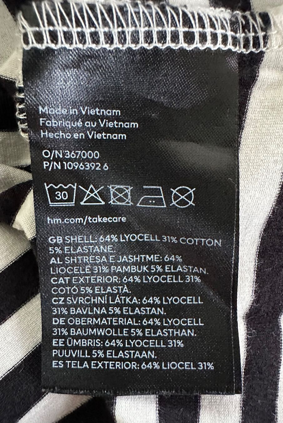 H&M T-Shirts: Shirt – Gebraucht aus Embrach von aha55 2