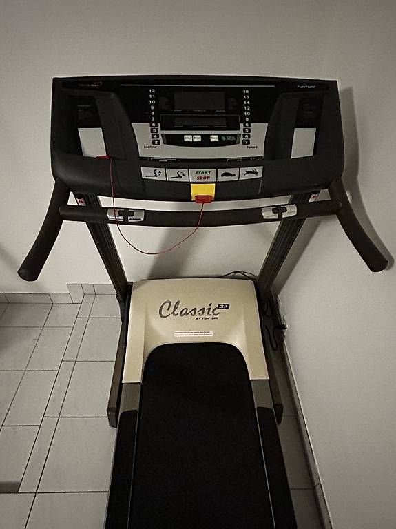 Hometrainer: Tunturi treadmill Classic 3.0 – Usato da Bogis-Bossey venduto da jhenckaerts 1