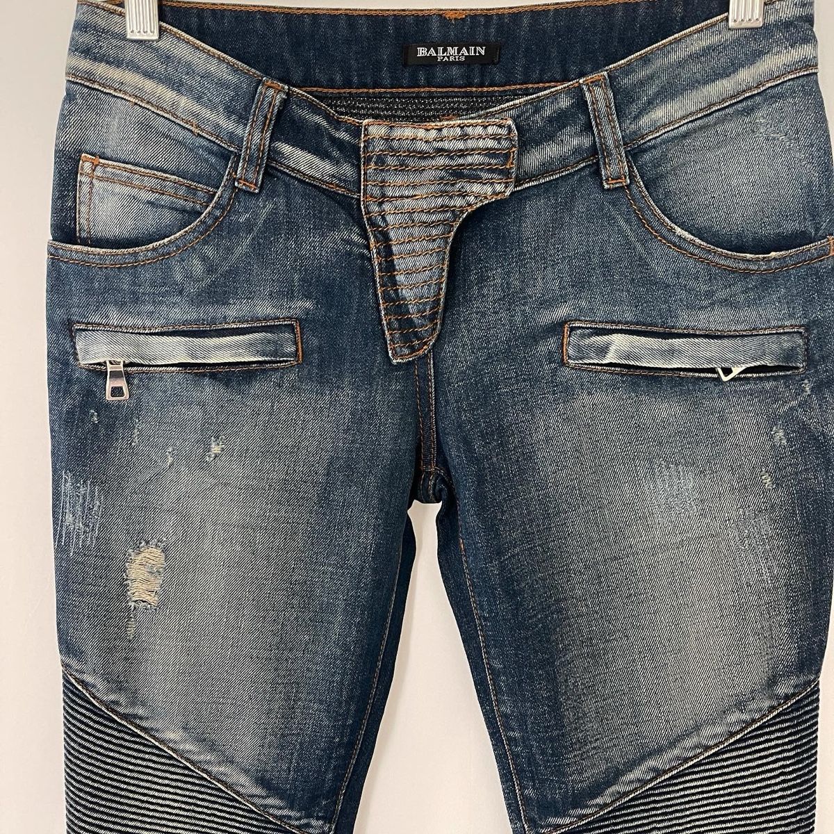 Balmain Jeans: BALMAIN Distressed Biker Jeans – Nuovo (secondo la descrizione) da Emmen venduto da Avviivva_Com2023 1