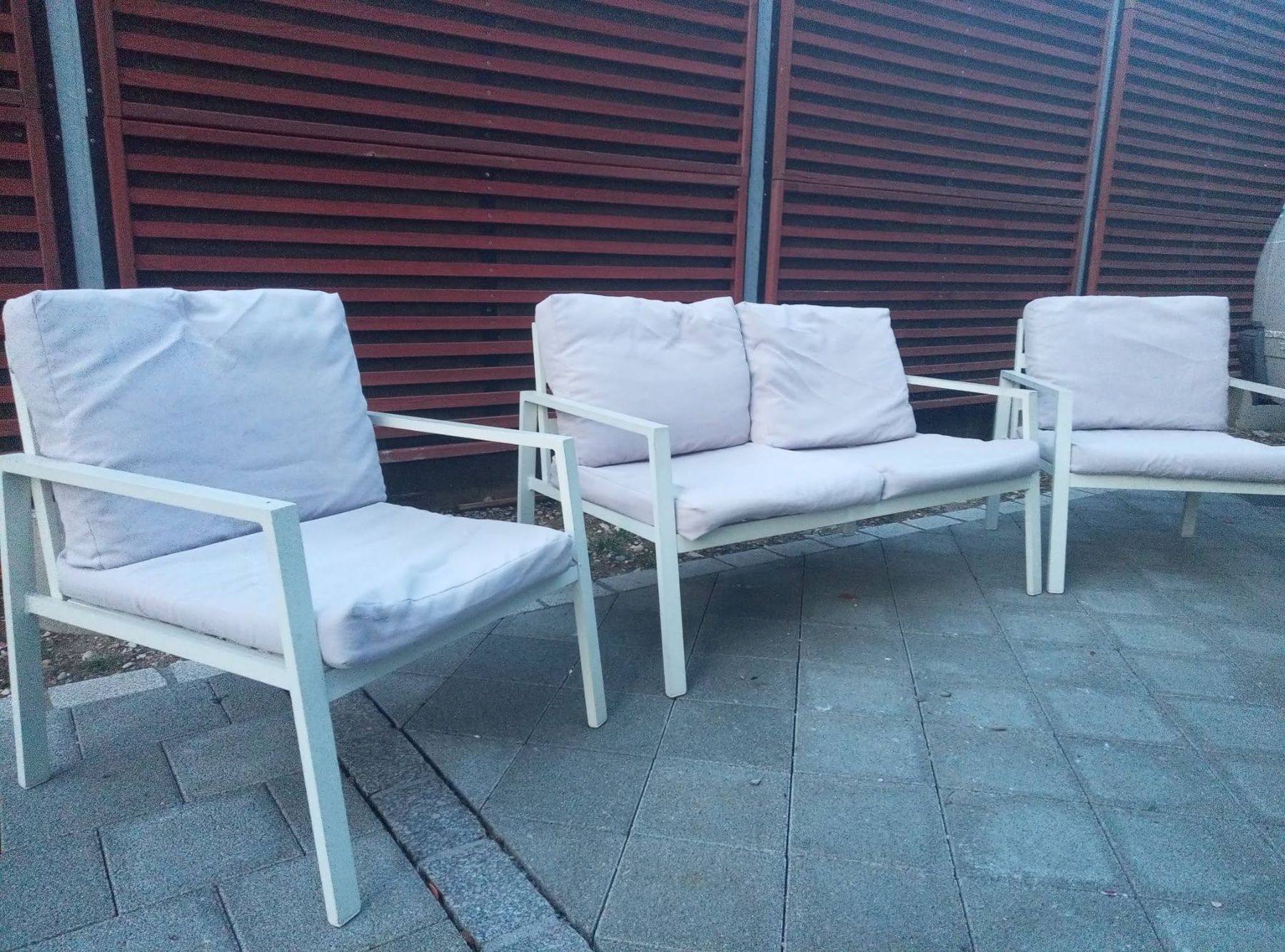 Set di tavolo e panche: Salon de jardin – Usato da Bienne venduto da Daniel_Schader 2