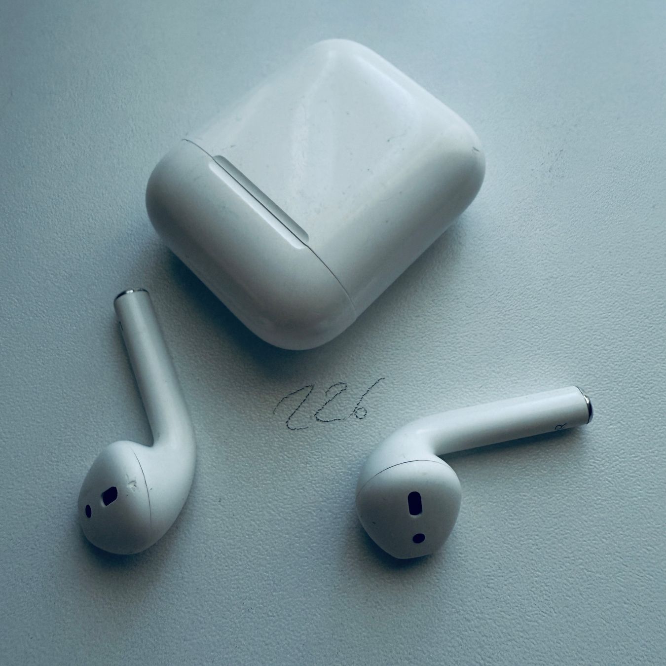 Apple Cuffie: Original Apple AirPods 2 Gen. Wireless Kopfhörer & Case – Usato da Basel venduto da MY.AIRPODS.SHOP 6