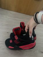 Jordan 4 Sneaker Schwarz Rot Grösse 36