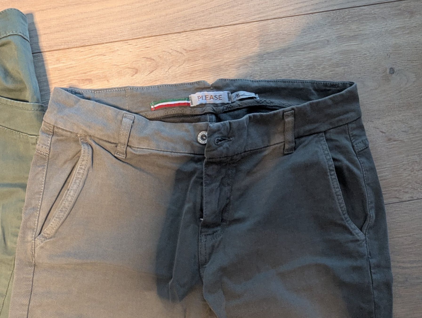 Pantaloni: 3 paar Hosen Please – Usato da Root venduto da Pfroeschli 3