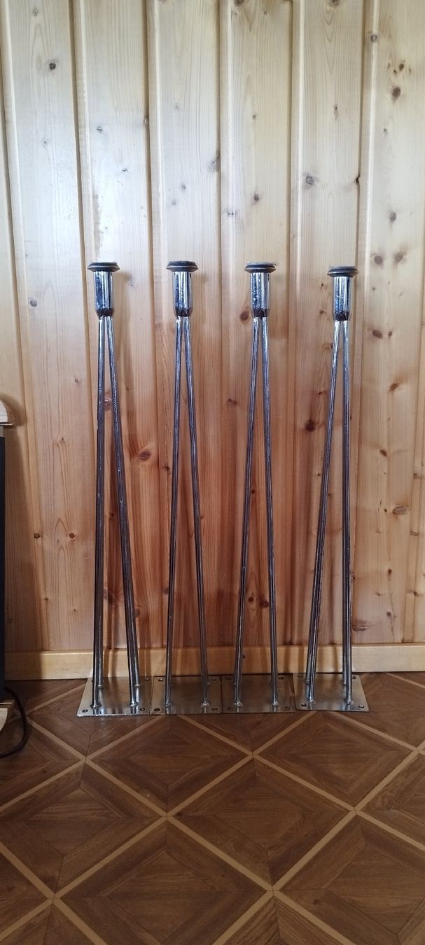 Altri mobili: 4 hairpin legs verchromt – Usato da Entlebuch venduto da grenzganger