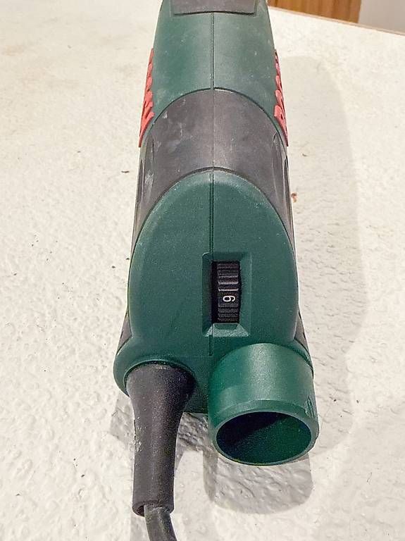 Tutti gli attrezzi: Bosch PMF 180 E MultiTool  vielseitig & zuverlässig – Usato da Ebikon venduto da Leonidas2 1