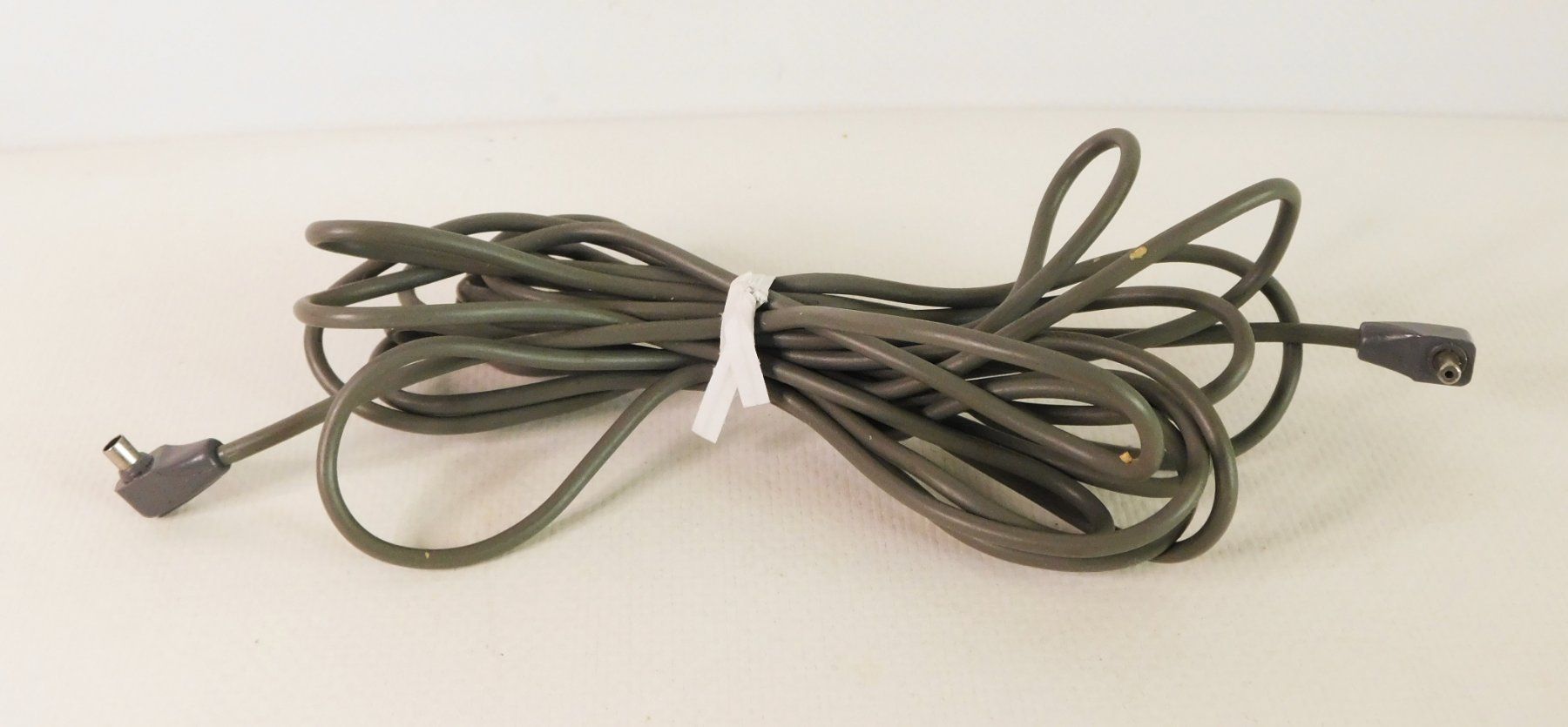 Cavi: Kabel für Dreifachstecker – Usato da Emmenbrücke venduto da Ulisse-22
