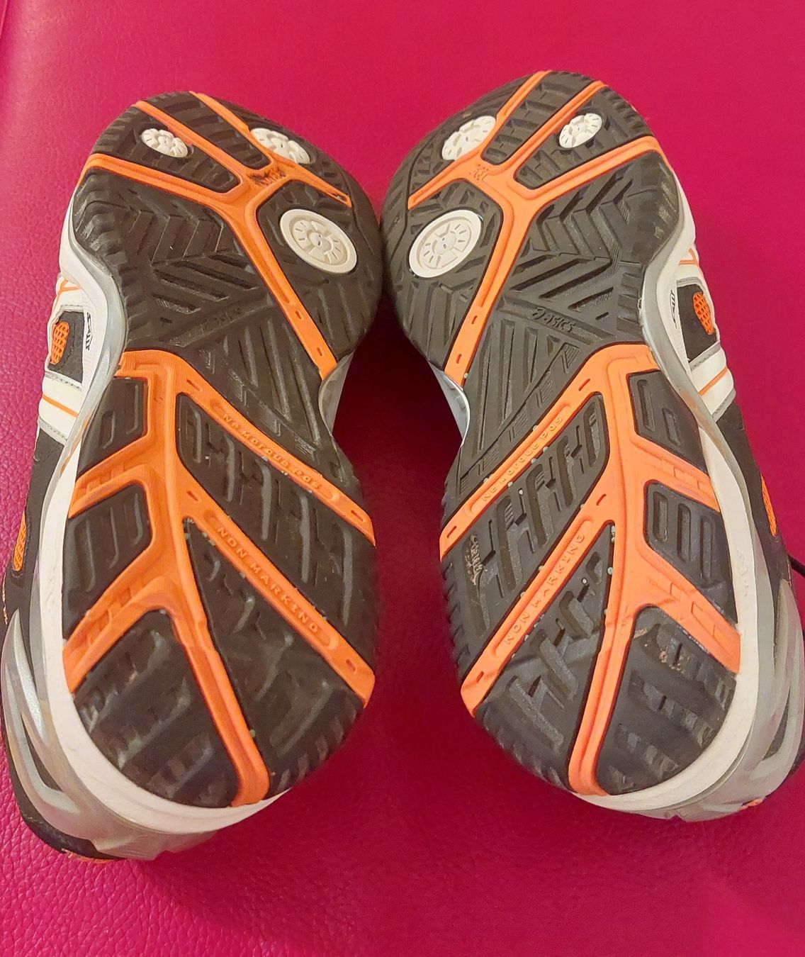 Asics Scarpe da uomo: Asics Sport Schuhe NP 220 chf – Usato da Zürich venduto da emanbaumi 3