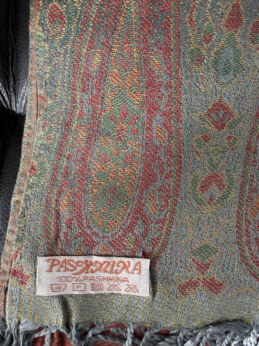 Foulard & Sciarpe: Edler Paschmina Schal, neu – Nuovo e nell'imballaggio originale da Chur venduto da auroraley 1