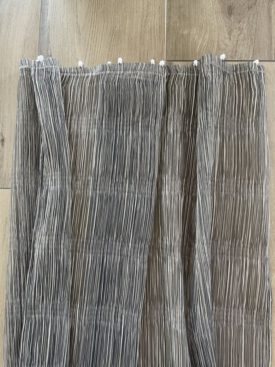Vorhänge: 2x Decko- Vorhänge Masse 248x120cm – Gebraucht aus Uznach von Player6