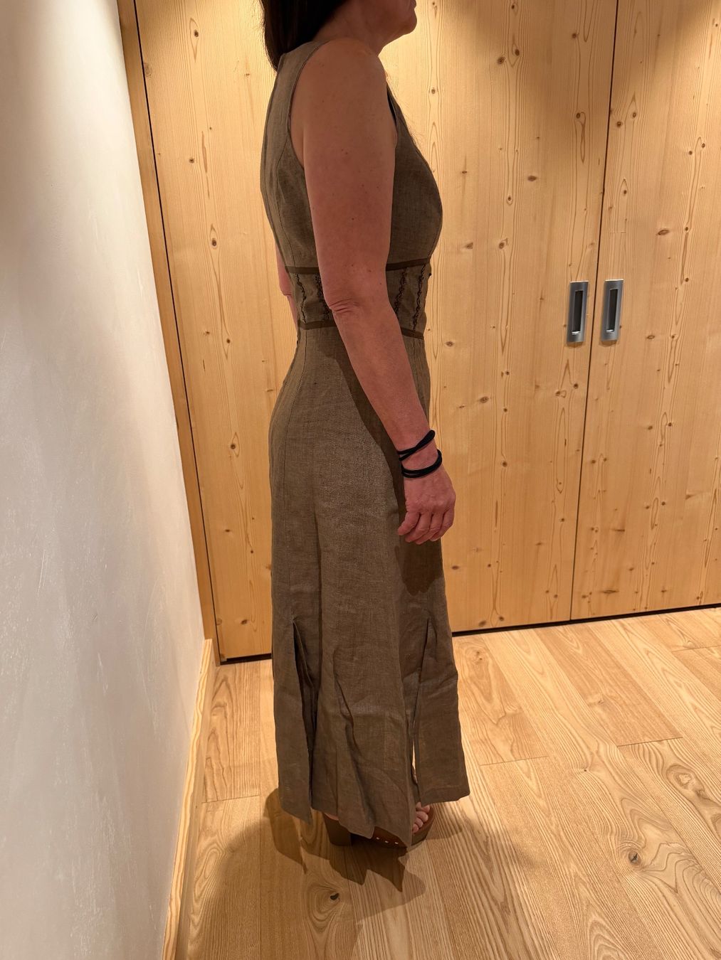 Kleider: Leinenkleid – Neu (gemäss Beschreibung) aus Gsteig b. Gstaad von broncostrabsi 2