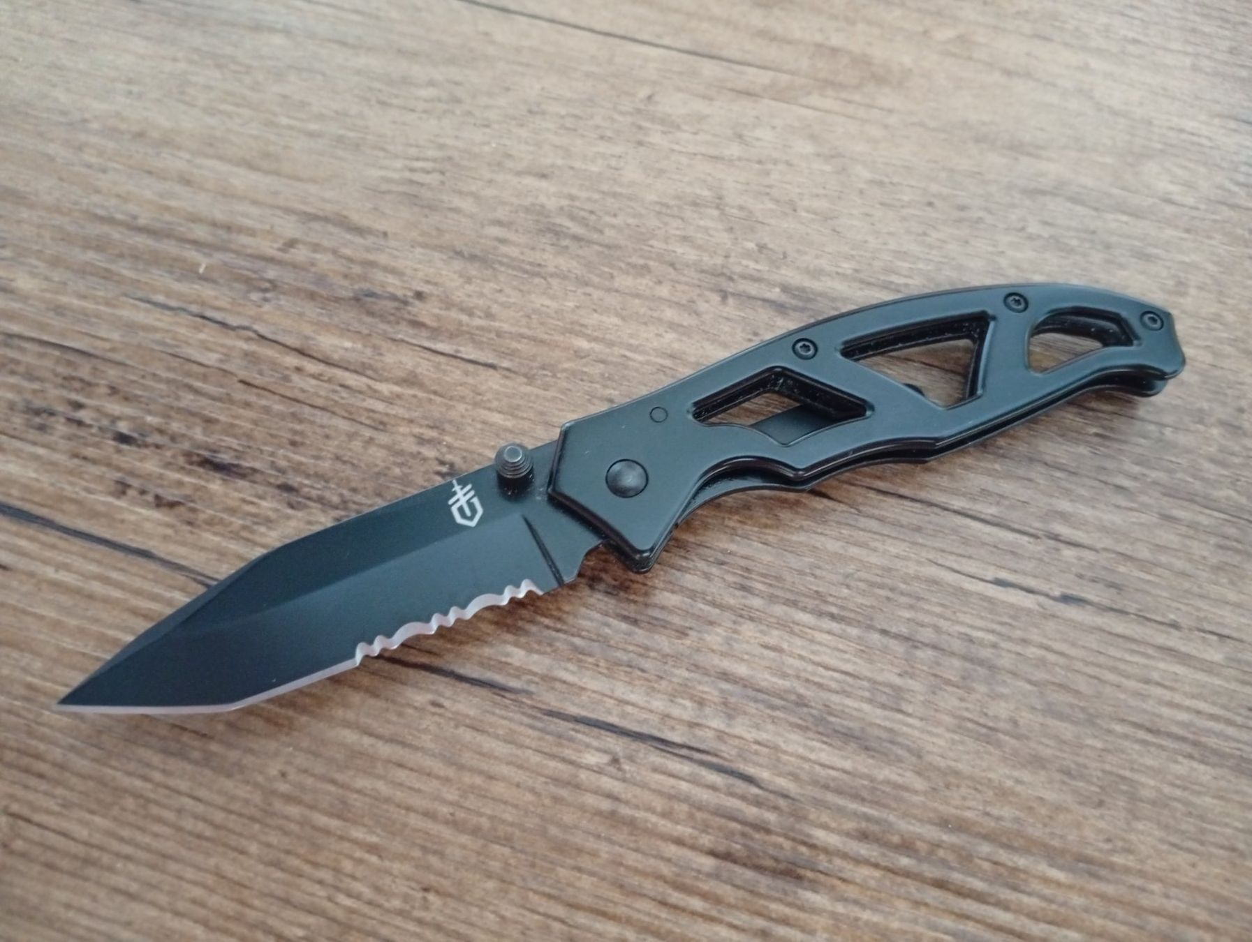 Gerber Taschenmesser: Taschenmesser Sackmesser Klappmesser Gerber Paraframe – Gebraucht aus Winterthur von Rogue01