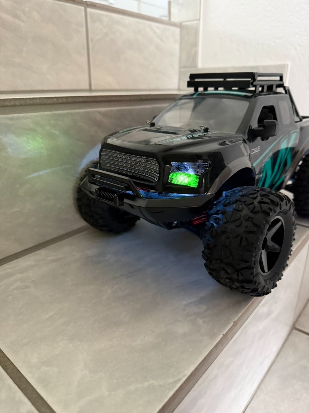 Amewi Modellismo RC: Warrior Desert Truck 4WD – Nuovo e nell'imballaggio originale da Oberkulm venduto da Tglj 2