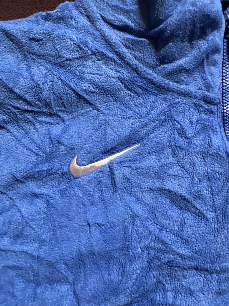 Nike Pullover & Sweatshirts: Pull Nike bleu avec fermeture éclair taille L  – Neu (gemäss Beschreibung) aus Cressier FR von per_95ld 1