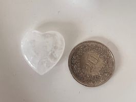 Petit coeur en cristal de roche