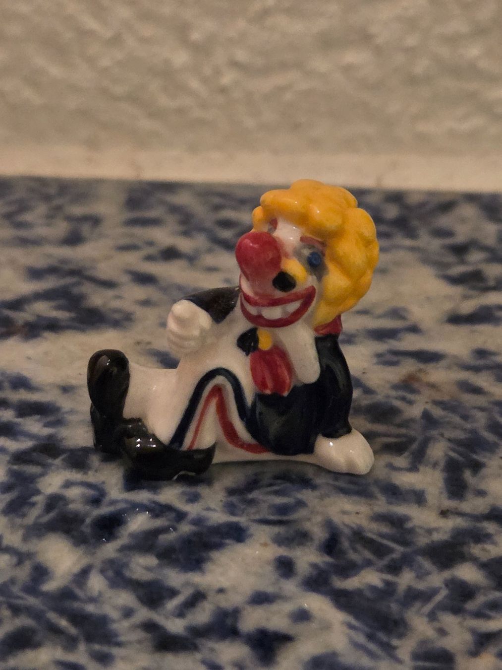 Statuette: Kübler Fasnachtsfigürli – Usato da Pratteln venduto da Faehrimaa4057
