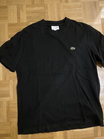 t-shirt LACOSTE (Gr. M / size M / taille M)