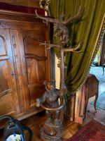 Brienzer Bären Garderobe mit 2 Bären Schirmständer